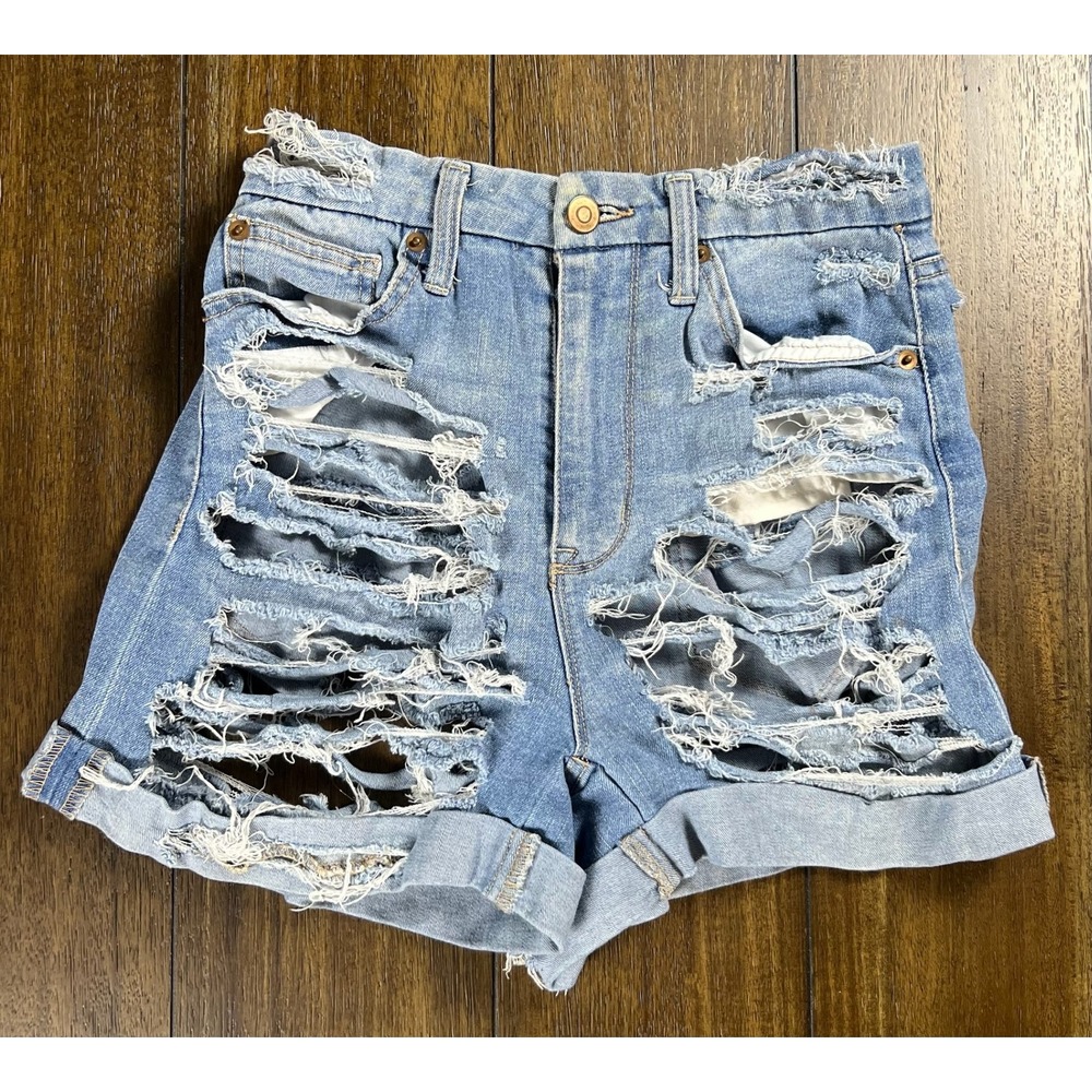 No Boundaries Extreme Distressed Denim Shorts Light Wash High Rise Size 7